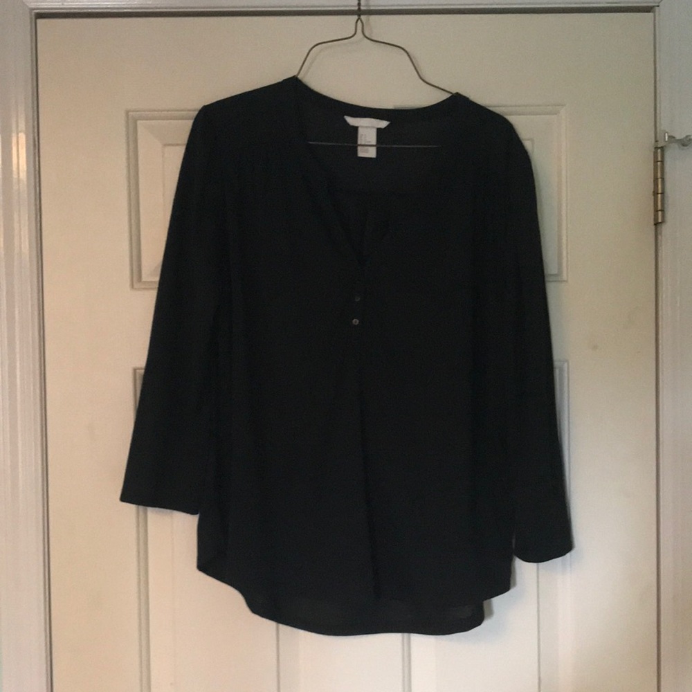 H&M black 3/4 length shirt